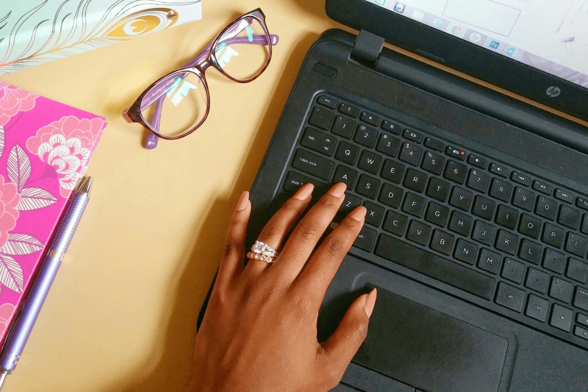 How To Land Freelance Writing Clients